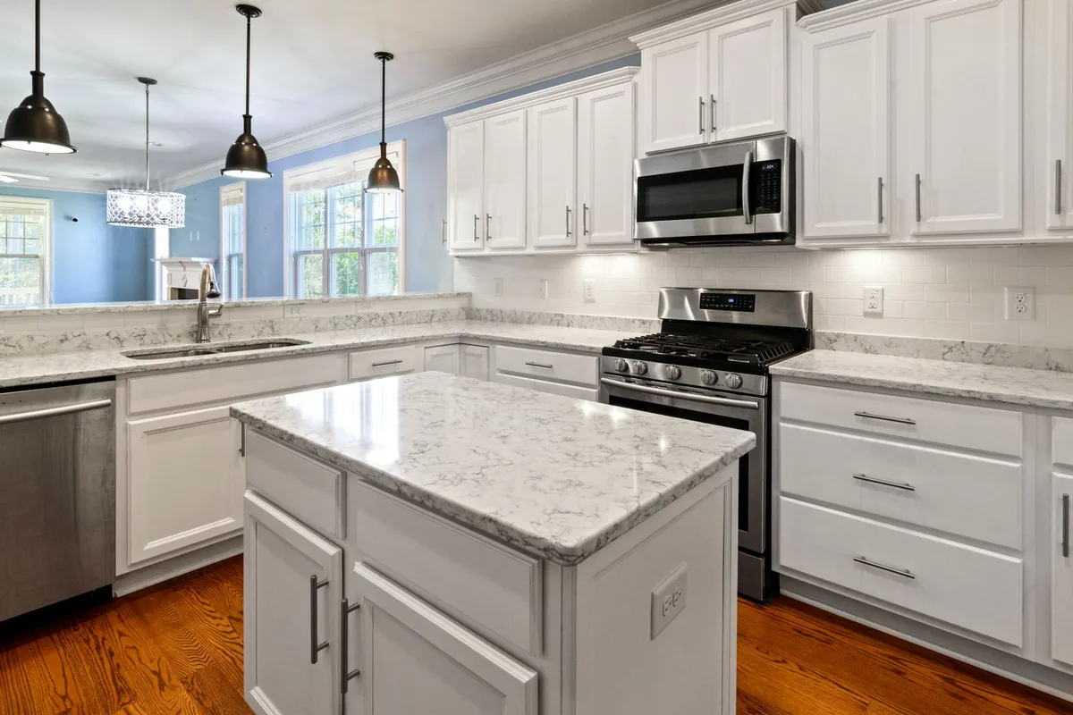 Filth & Squalor Cleanup in Tomball, TX